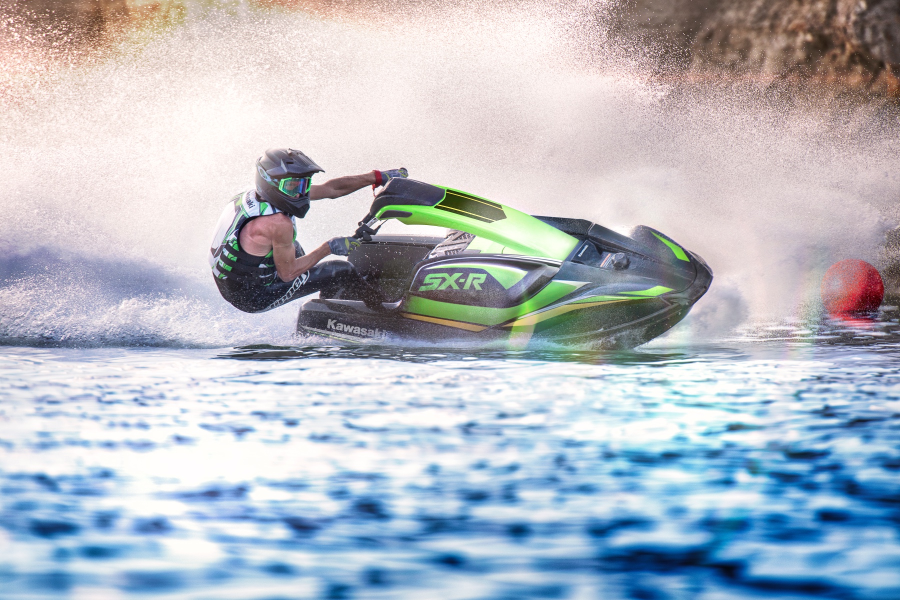 22MY_SX-R_BK1_ACT (4)-2.jpg